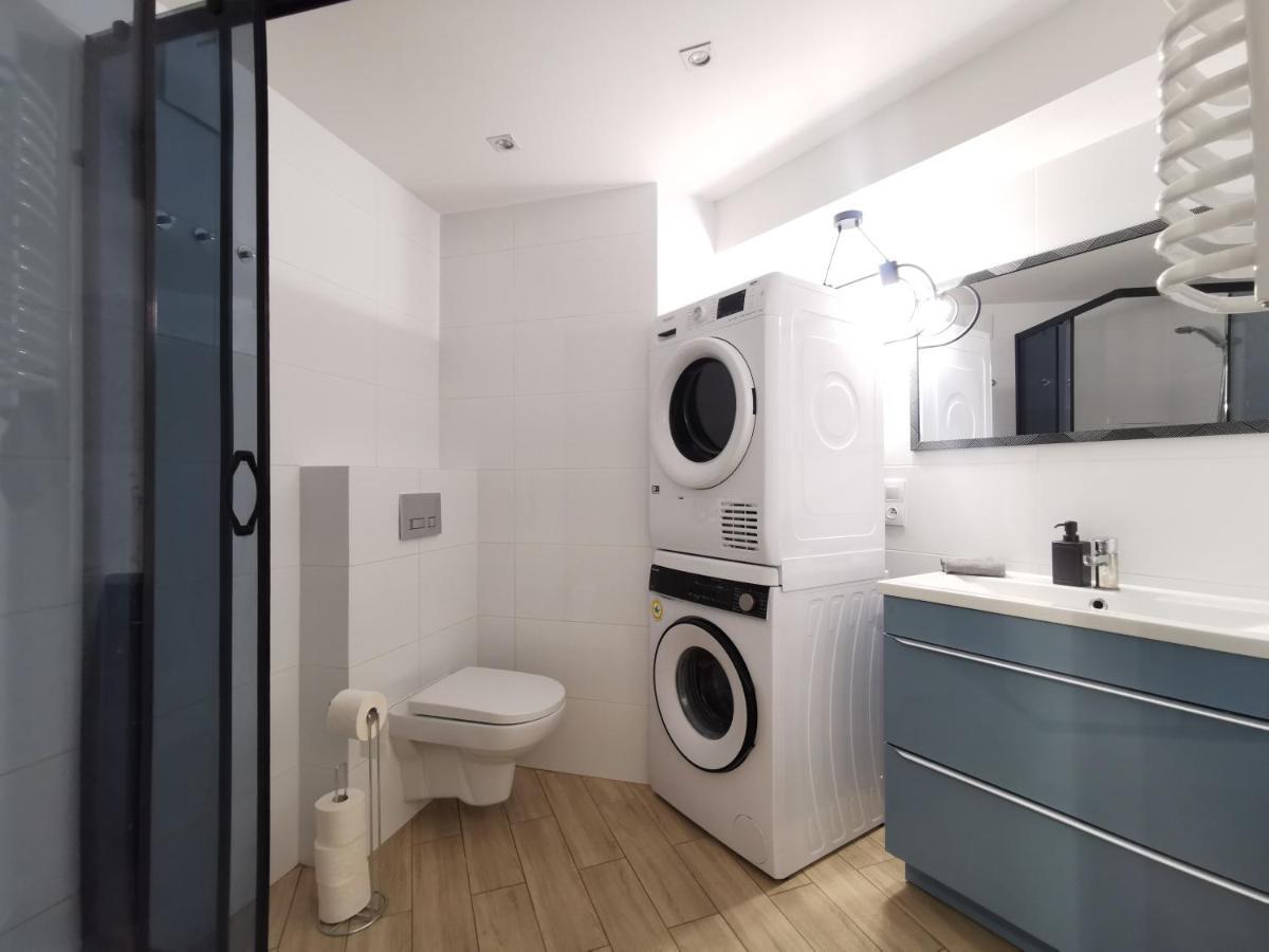 Traugutta Apartment ~ Self check-in 24h ~ Lift Breslavia Esterno foto