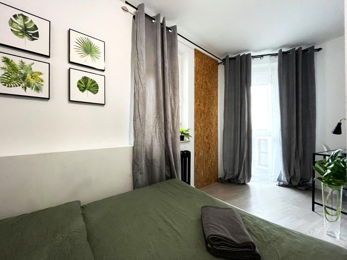 Traugutta Apartment ~ Self check-in 24h ~ Lift Breslavia Esterno foto