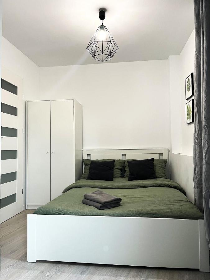 Traugutta Apartment ~ Self check-in 24h ~ Lift Breslavia Esterno foto