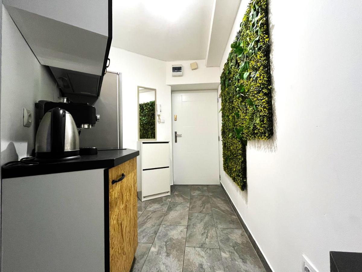 Traugutta Apartment ~ Self check-in 24h ~ Lift Breslavia Esterno foto